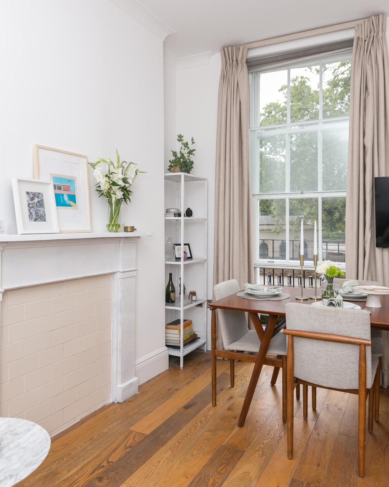 Light Filled Studio With View Of Regents Park Apartment Londra Exterior foto